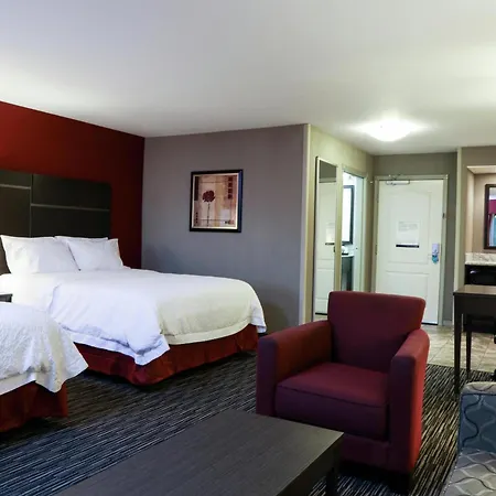 Hampton Inn & Suites Temecula-2
